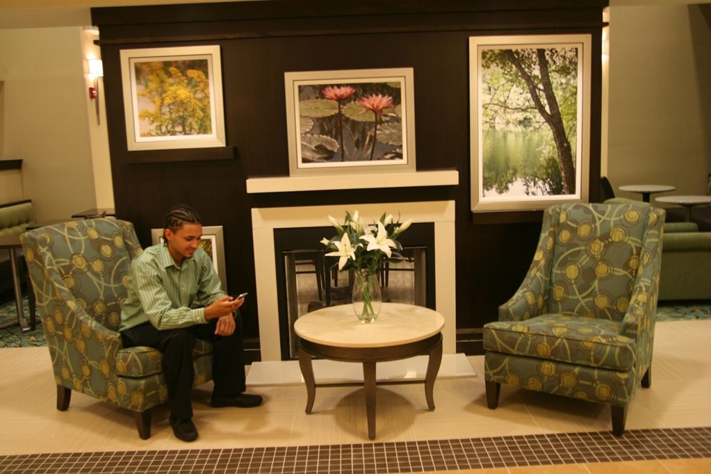 Hampton Inn & Suites Mahwah Interior photo